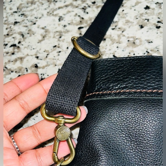 The Sak Leather Bag - Picture 4 of 8